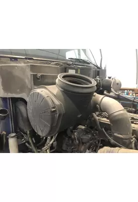Peterbilt 587 Air Cleaner