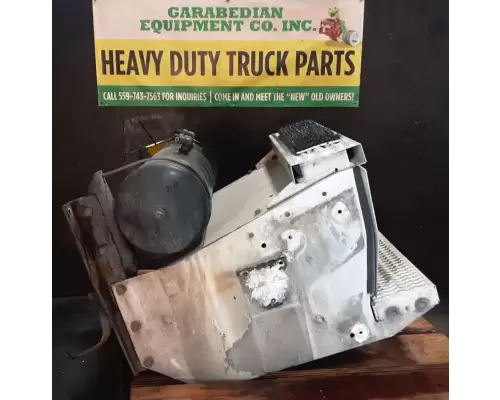 Peterbilt 587 Battery Box