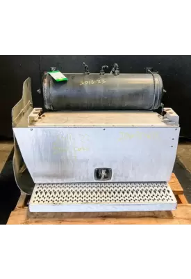 Peterbilt 587 Battery Box