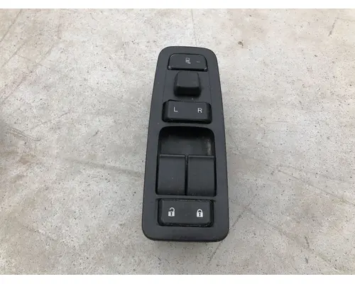 Peterbilt 587 Body, Misc. Parts