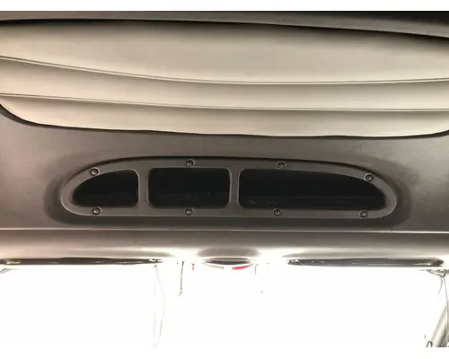 Peterbilt 587 Body, Misc. Parts