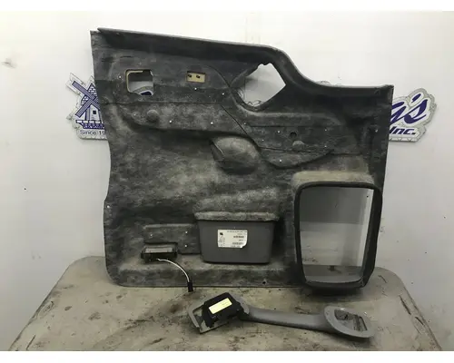 Peterbilt 587 Body, Misc. Parts