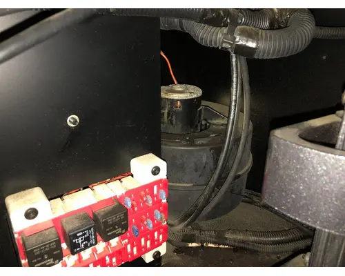 Peterbilt 587 Body, Misc. Parts