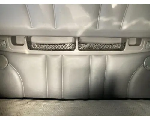 Peterbilt 587 Body, Misc. Parts