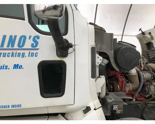 Peterbilt 587 Cab Assembly