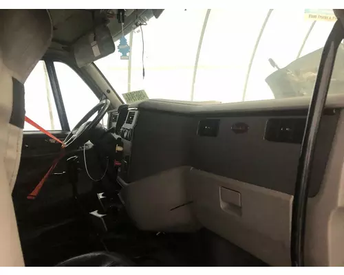 Peterbilt 587 Cab Assembly