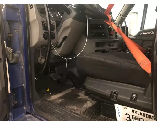 Peterbilt 587 Cab Assembly