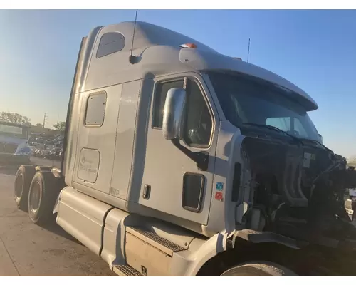 Peterbilt 587 Cab Assembly