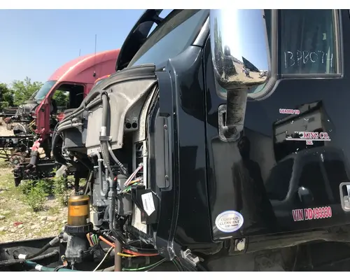 Peterbilt 587 Cab Assembly