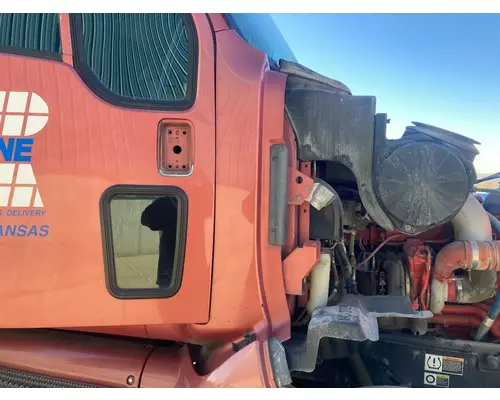 Peterbilt 587 Cab Assembly