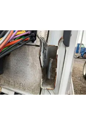 Peterbilt 587 Cab Assembly