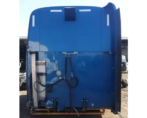 Peterbilt 587 Cab