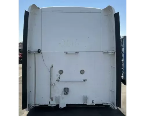 Peterbilt 587 Cab