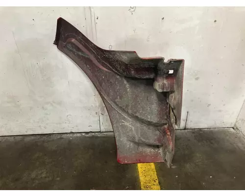 Peterbilt 587 Chassis Fairing