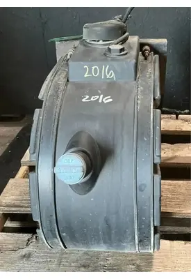 Peterbilt 587 DEF Tank