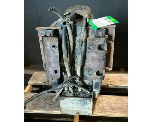 Peterbilt 587 DEF Tank