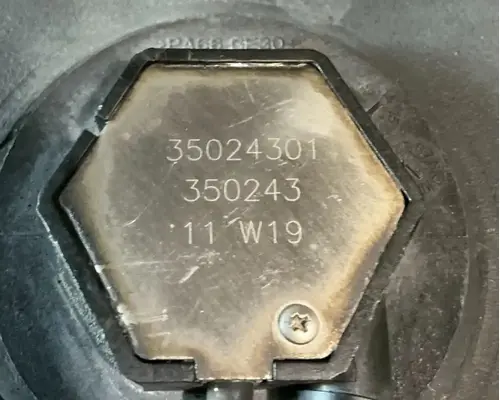 Peterbilt 587 DEF Tank