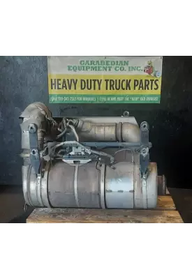 Peterbilt 587 DPF (Diesel Particulate Filter)