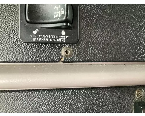 Peterbilt 587 Dash Assembly
