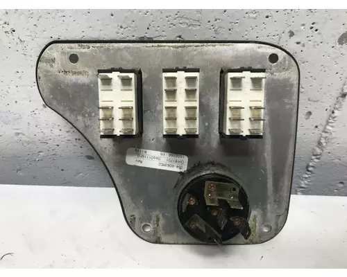 Peterbilt 587 Dash Assembly