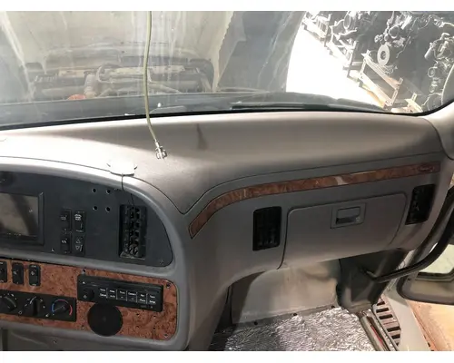 Peterbilt 587 Dash Assembly