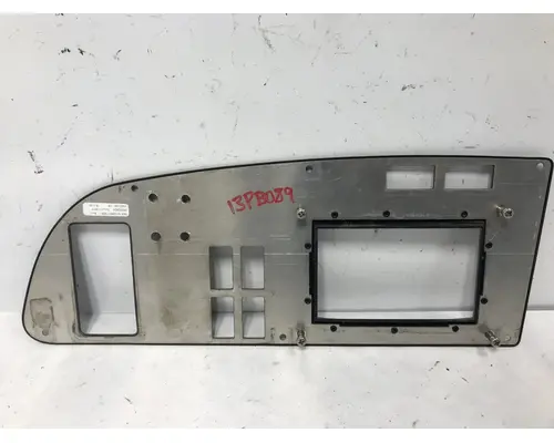 Peterbilt 587 Dash Assembly