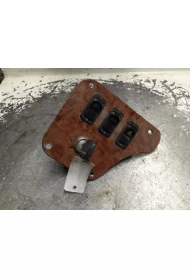 Peterbilt 587 Dash Assembly