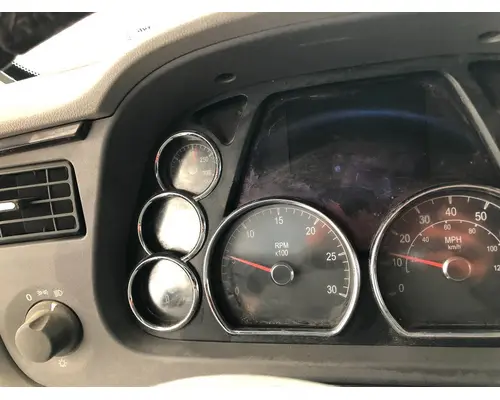 Peterbilt 587 Dash Assembly