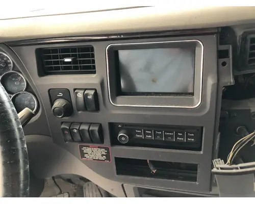 Peterbilt 587 Dash Assembly