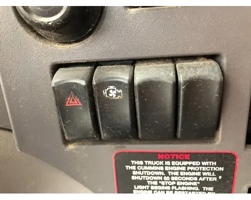Peterbilt 587 Dash Assembly