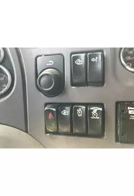 Peterbilt 587 Dash Assembly