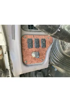 Peterbilt 587 Dash Assembly
