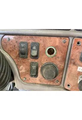 Peterbilt 587 Dash Assembly