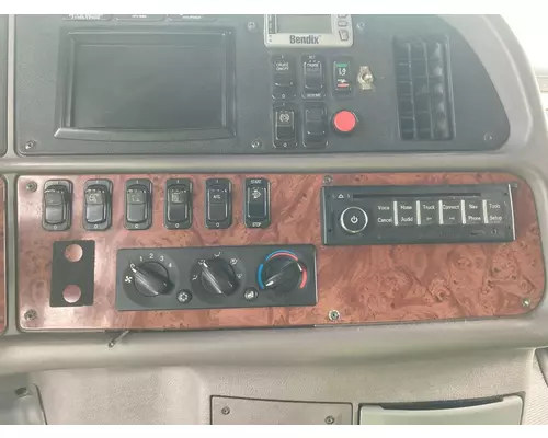 Peterbilt 587 Dash Assembly