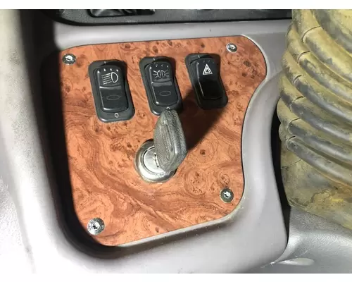 Peterbilt 587 Dash Panel