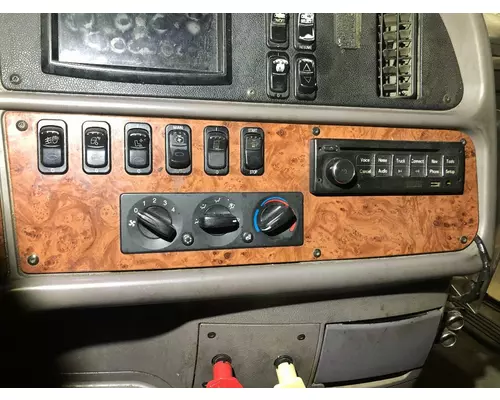 Peterbilt 587 Dash Panel