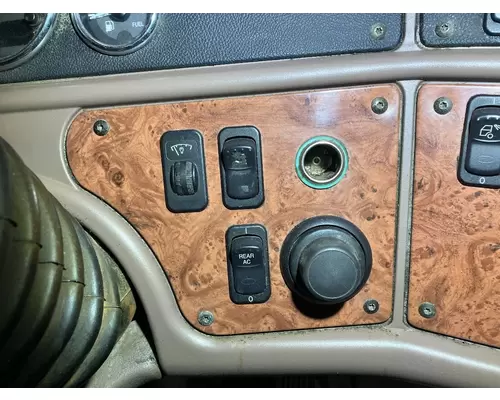 Peterbilt 587 Dash Panel