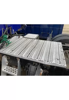 Peterbilt 587 Deckplate