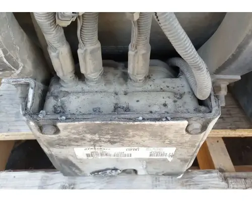 DEF Pump PETERBILT 587 Geco - Dinuba