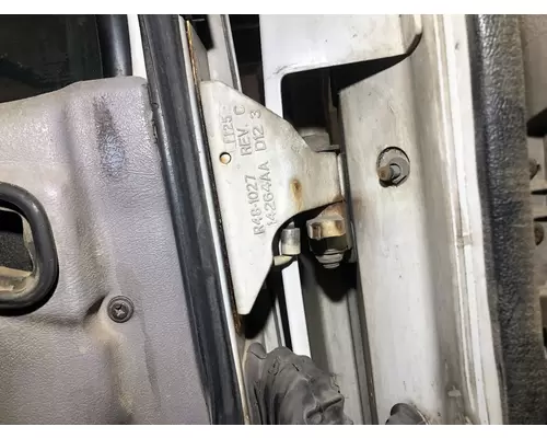 Door Hinge, Front Peterbilt 587 Vander Haags Inc Sf