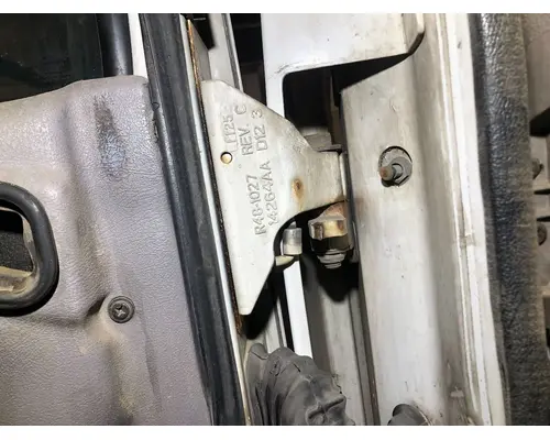Door Hinge, Front Peterbilt 587 Vander Haags Inc Sf
