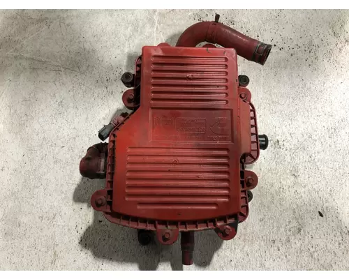 Peterbilt 587 Engine Crankcase Breather