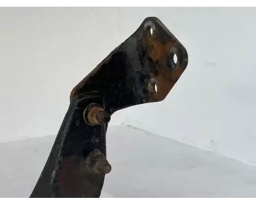 Peterbilt 587 Engine Mounts