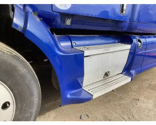 Peterbilt 587 Fairing (Side)