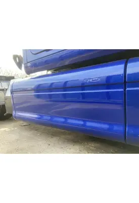 Peterbilt 587 Fairing (Side)