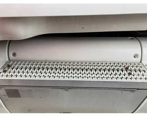 Peterbilt 587 Fairing (Side)