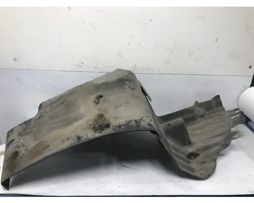 Peterbilt 587 Fender, Inner
