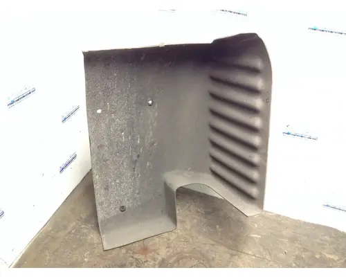 Peterbilt 587 Fender