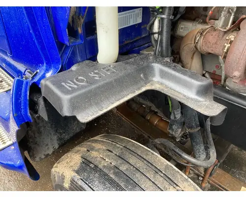 Fender Peterbilt 587 Vander Haags Inc Dm