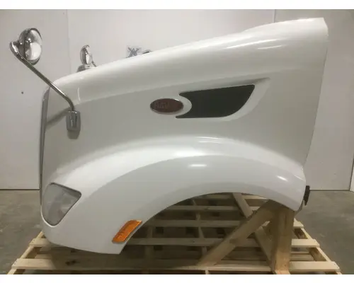 Peterbilt 587 Hood